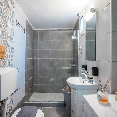 Sofman City Center Apartment B Iraklion Buitenkant foto