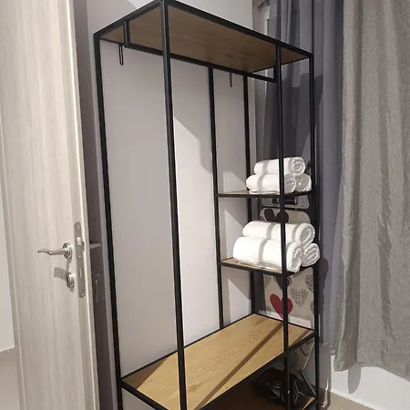 Sofman City Center Apartment B Iraklion Buitenkant foto